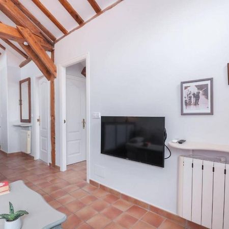 Cozy One-Bedroom Penthhouse La Latina Μαδρίτη Εξωτερικό φωτογραφία