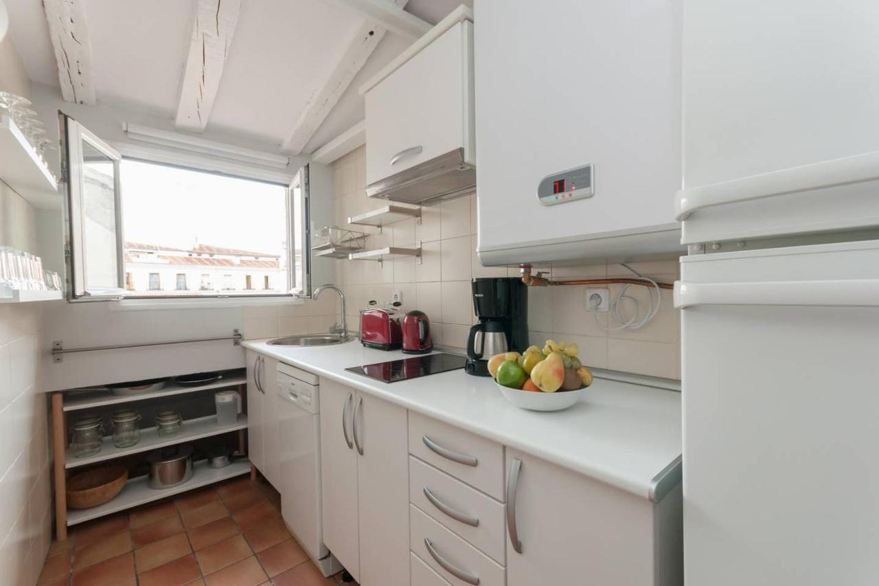 Cozy One-Bedroom Penthhouse La Latina Μαδρίτη Εξωτερικό φωτογραφία